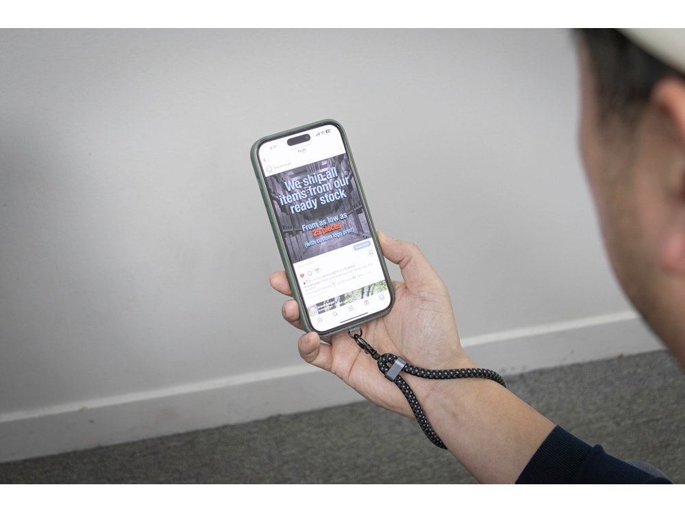 Ремешок-держатель для телефона с зарядным кабелем USB-C - USB-C Lany Wristband Charge Eco